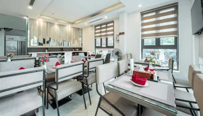 A25 Hotel - Hoàng Đạo Thúy 1 – Photos 2